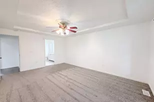 9212 Cedar Gate Dr, Deerfield Township, OH 45140 - Photo 4