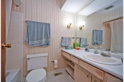 [Address not provided], Cincinnati, OH 45240 - Photo 30