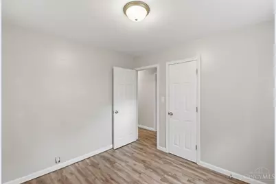 311 Knightsbridge Drive, Hamilton, OH 45011 - Photo 2
