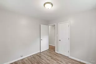 311 Knightsbridge Dr, Hamilton, OH 45011 - Photo 2
