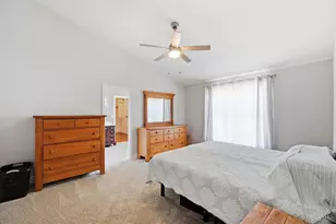 1055 Middleboro Rd, Washington Township, OH 45054 - Photo 14