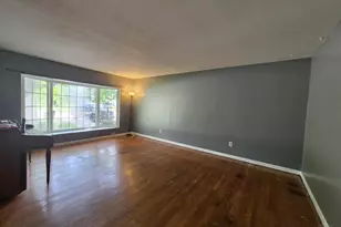 234 Lee Dr, Monroe, OH 45050 - Photo 2