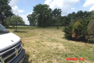 725 Barker Rd, Salem Twp, OH 45118 - Photo 16