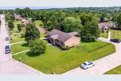6827 Perinwood Drive, Green Township, OH 45248 - Photo 40