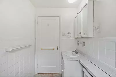 6420 Girard Avenue, Cincinnati, OH 45213 - Photo 18