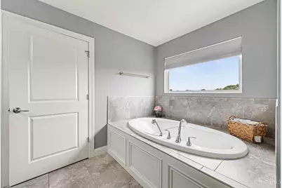 1350 Clydesdale, Centerville, OH 45458 - Photo 24