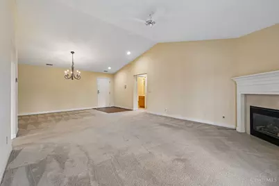 7991 Pinnacle Point #202, West Chester, OH 45069 - Photo 10