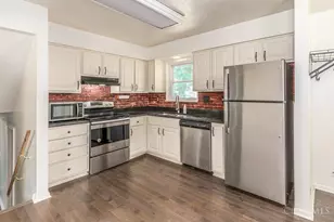 8831 Twincreek Dr, Franklin Township, OH 45005 - Photo 12