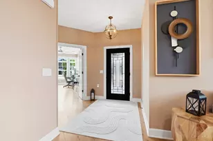 8182 S Bel Haven Ln, West Chester, OH 45069 - Photo 2
