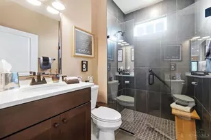 8182 S Bel Haven Ln, West Chester, OH 45069 - Photo 36