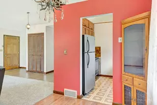 121 Farmington Dr, Hamilton, OH 45013 - Photo 10