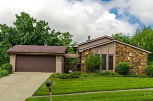 121 Farmington Dr, Hamilton, OH 45013 - Photo 28