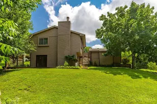 121 Farmington Dr, Hamilton, OH 45013 - Photo 26