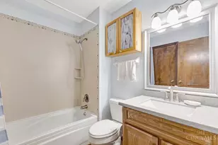 121 Farmington Dr, Hamilton, OH 45013 - Photo 18