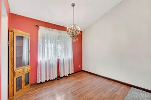 121 Farmington Dr, Hamilton, OH 45013 - Photo 6