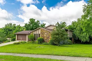 121 Farmington Dr, Hamilton, OH 45013 - Photo 32