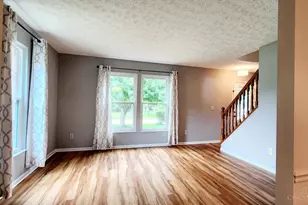 1289 Sandwood Dr, Loveland, OH 45140 - Photo 4