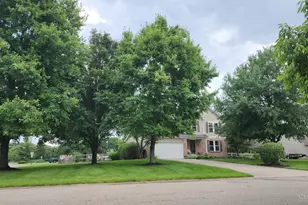 1289 Sandwood Dr, Loveland, OH 45140 - Photo 2