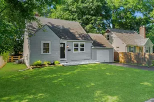 6923 Buckingham Pl, Columbia Township, OH 45227 - Photo 4