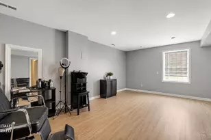 8925 Pippin Rd, Colerain Township, OH 45251 - Photo 18