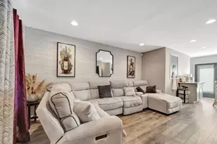 8925 Pippin Rd, Cincinnati, OH 45251 - Photo 6