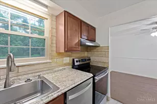 3878 Witham Woods Dr, Union Township, OH 45245 - Photo 8