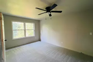 4875 W Kemper Rd, Cincinnati, OH 45251 - Photo 18