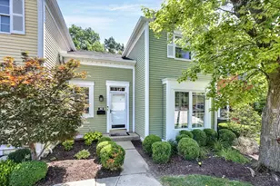 20 N Applewood Ct, Fairfield, OH 45014 - Photo 2