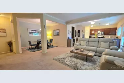 1002 Lost Crossing, Springfield Township, OH 45231 - Photo 8