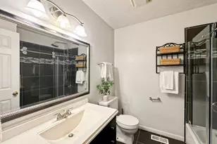 8168 Timberjack Way, Beckett Ridge, OH 45069 - Photo 18