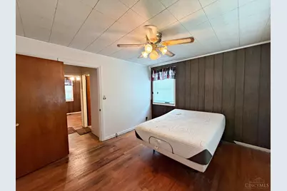 3673 Fyffe Avenue, Cincinnati, OH 45211 - Photo 16