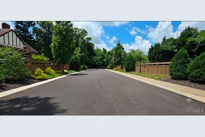 5592 Regimental Place, Cincinnati, OH 45239 - Photo 36