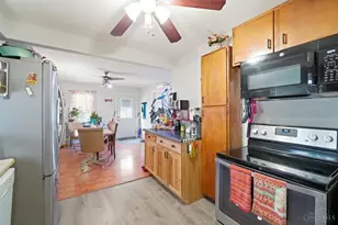 7025 Mulberry St, Cincinnati, OH 45239 - Photo 10