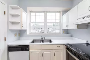 2452 Doeview Ct, Cincinnati, OH 45230 - Photo 12