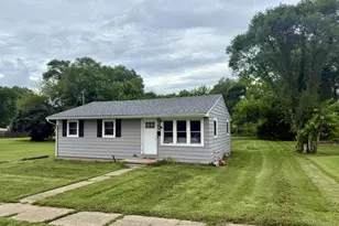 180 Cain Ave, Hamilton, OH 45011 - Photo 2