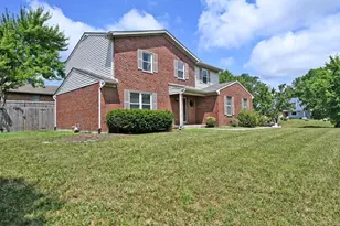 619 Quail Run Rd, Middletown, OH 45042 - Photo 2