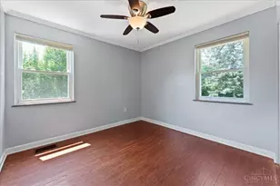 2304 E Galbraith Rd, Reading, OH 45237 - Photo 24