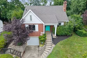 2304 E Galbraith Rd, Reading, OH 45237 - Photo 2