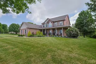 1862 Pence Ridge Ct, Lebanon, OH 45036 - Photo 2