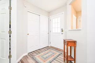 5795 Heights Ct, Cincinnati, OH 45247 - Photo 2