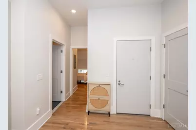 915 Vine Street #401, Cincinnati, OH 45202 - Photo 4