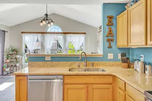 55 Teil Tree Ct, Monroe, OH 45050 - Photo 12
