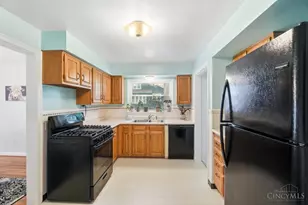 1518 Maple Ave, Cincinnati, OH 45215 - Photo 18