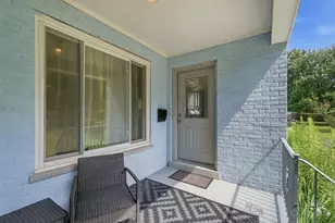 1518 Maple Ave, Cincinnati, OH 45215 - Photo 8