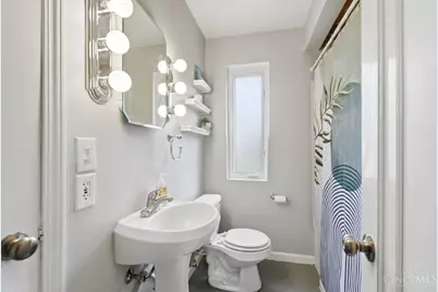 1518 Maple Avenue, Cincinnati, OH 45215 - Photo 26