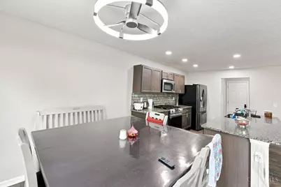 2726 Leonardo Way, Middletown, OH 45005 - Photo 6