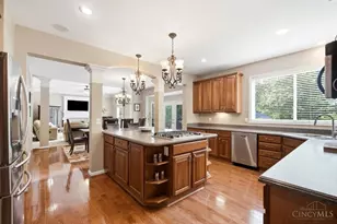 8603 Kempton Ln, Hamilton Township, OH 45039 - Photo 20