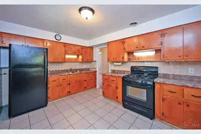5275 Cleves Warsaw, Cincinnati, OH 45238 - Photo 16