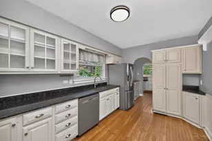 3723 Brotherton Rd, Cincinnati, OH 45209 - Photo 16