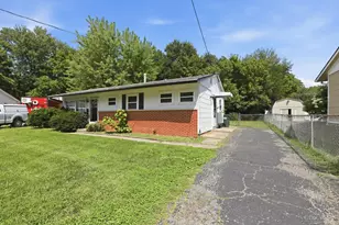 9786 Sacramento St, Colerain Township, OH 45231 - Photo 2